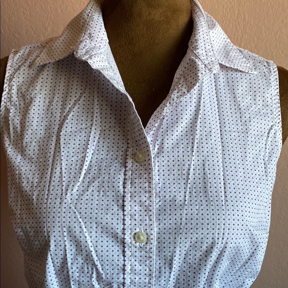 BANANA REPUBLIC Sleeveless White Button-Up Women's Top - Picture 2 of 7